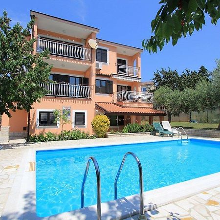 Apartments Susy Пула Екстер'єр фото