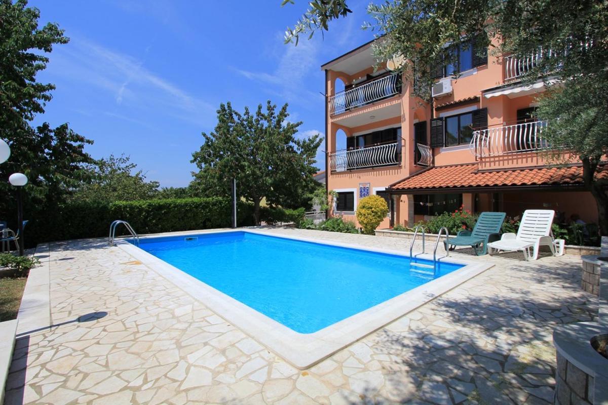 Apartments Susy Пула Екстер'єр фото