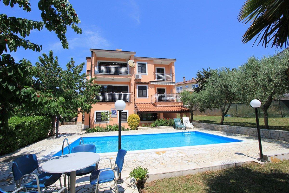 Apartments Susy Пула Екстер'єр фото